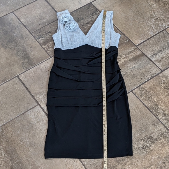 Black and Silver Sparkle Sleeveless Party Dress size S. - Picture 5 of 9